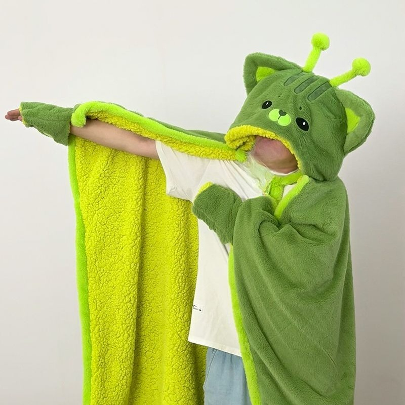 Gnarpy Anime Merchandise Hoodi - Anime Merchandise Hoodie recension och pris