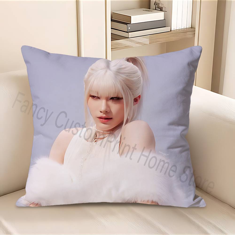 X-XLov Group R-Rui Anime Celeb - R/Anime Merchandise recension och pris